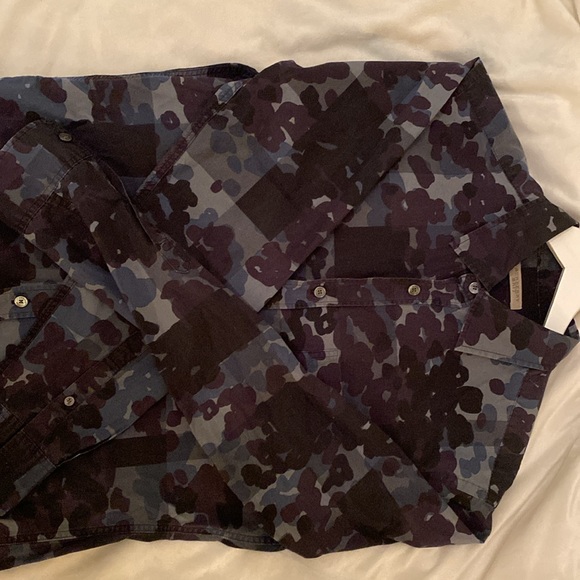 Burberry Brit camo dress shirt. Blue, grey and navy. Size small - Picture 3 of 5